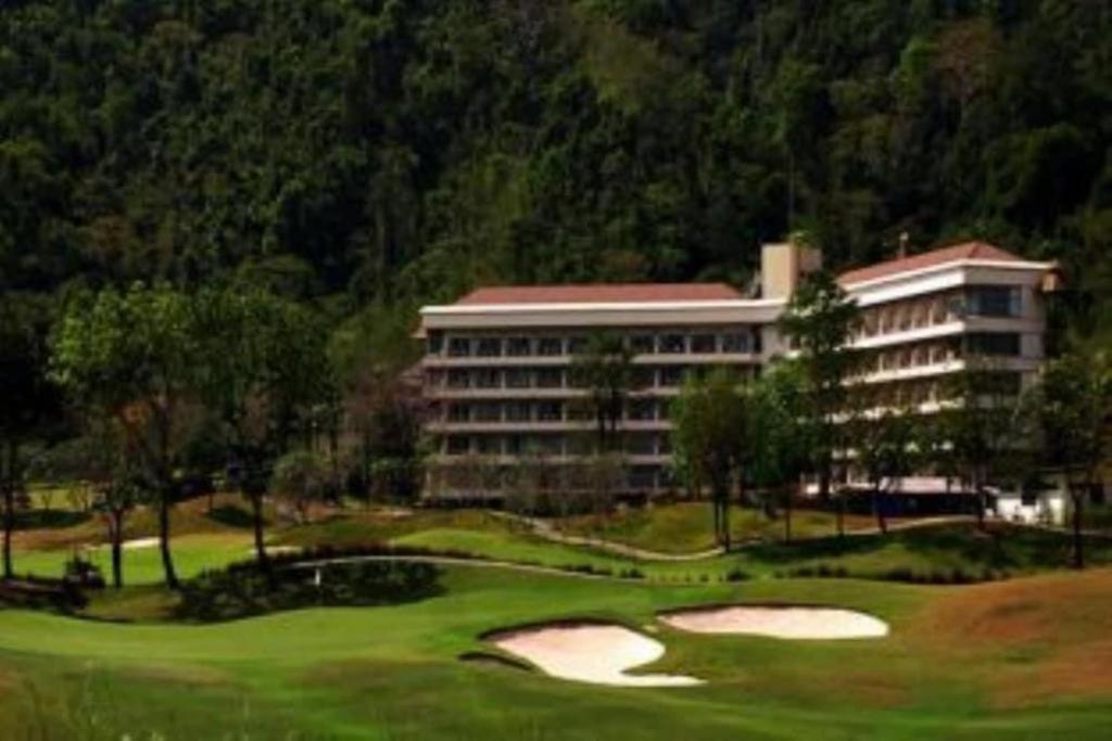 Royal Hills Golf Resort & Spa Након Найок Екстериор снимка