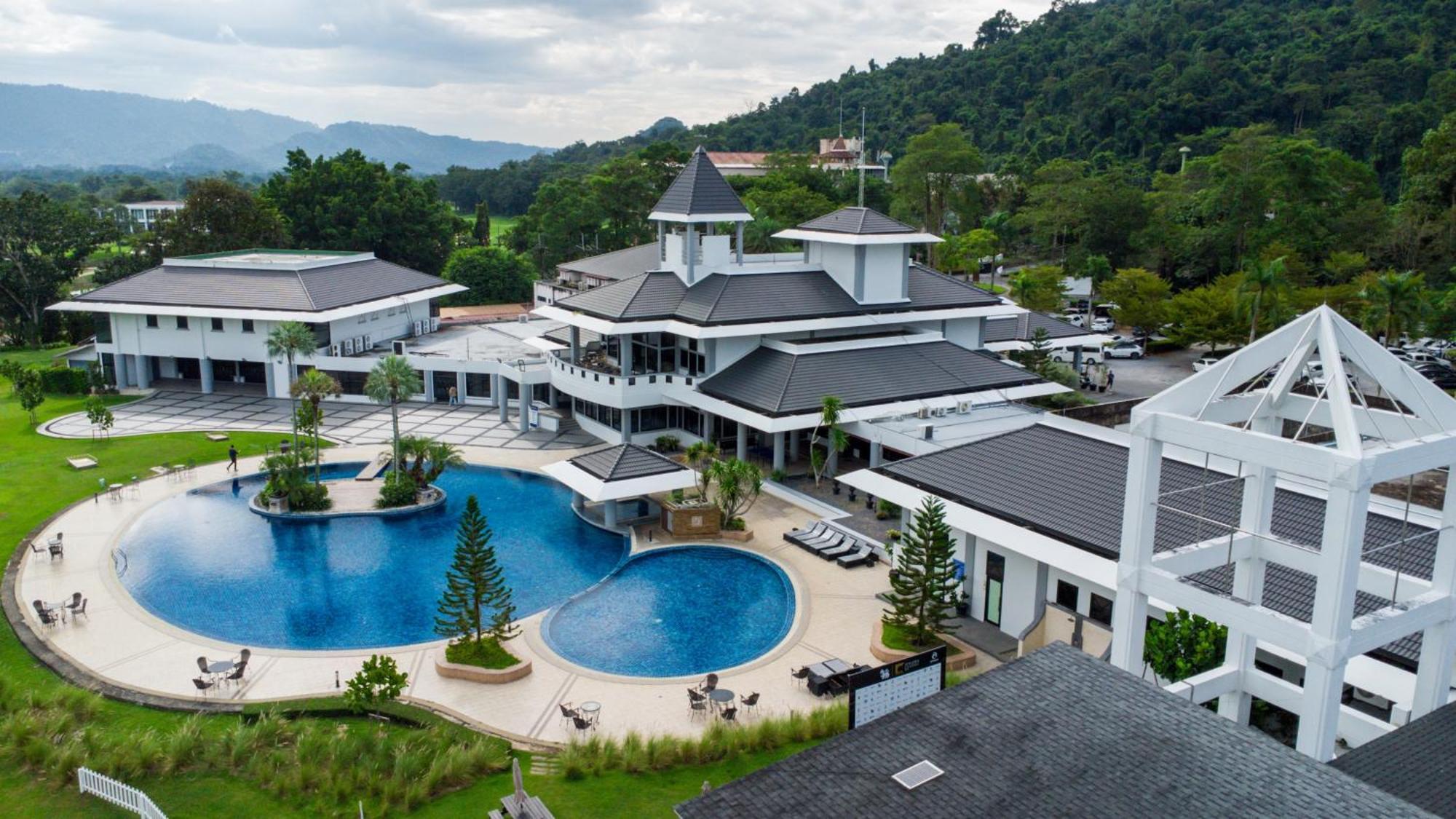 Royal Hills Golf Resort & Spa Након Найок Екстериор снимка