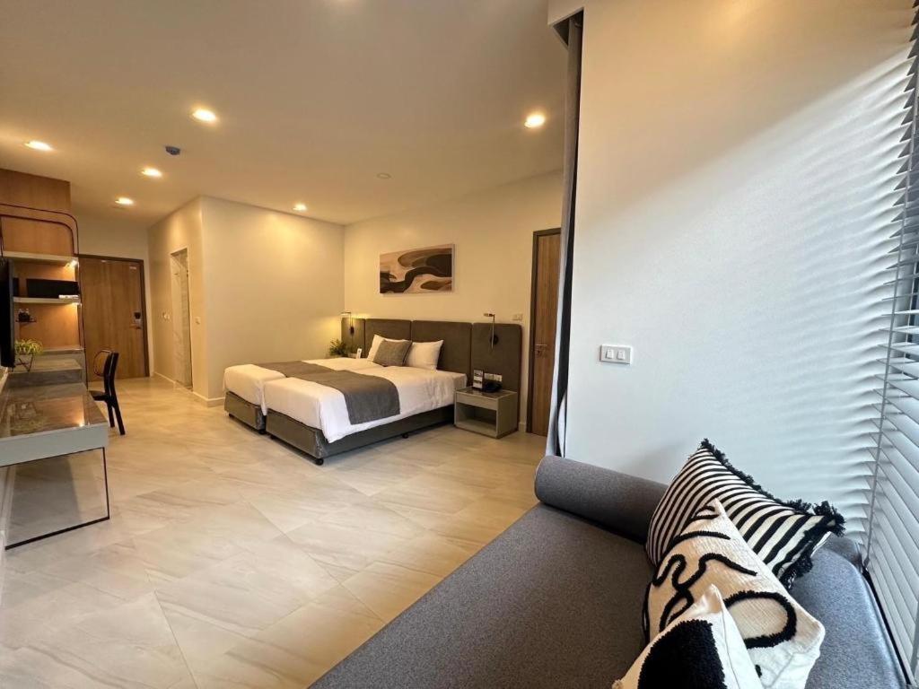 Royal Hills Golf Resort & Spa Након Найок Екстериор снимка