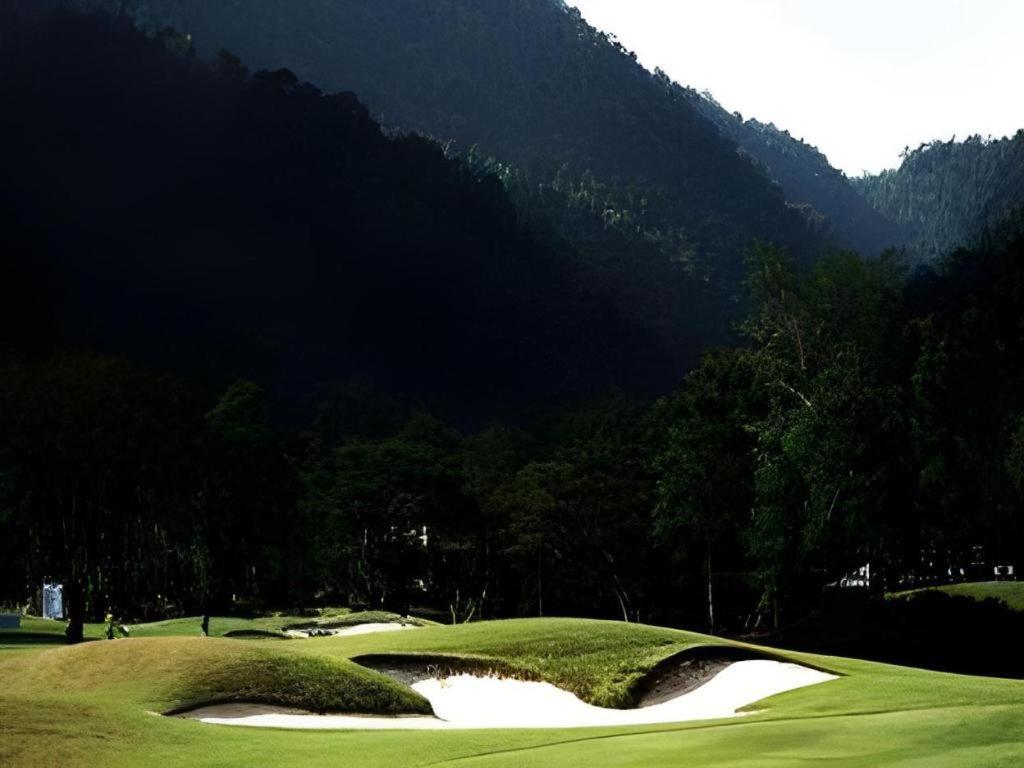 Royal Hills Golf Resort & Spa Након Найок Екстериор снимка