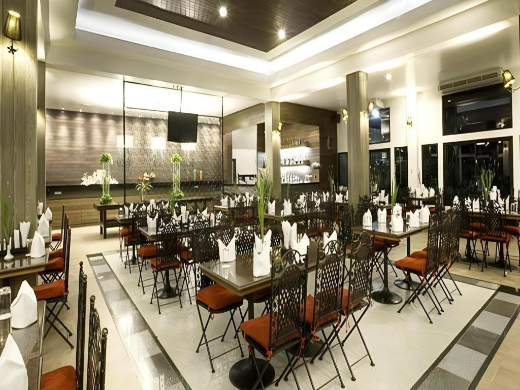 Royal Hills Golf Resort & Spa Након Найок Екстериор снимка